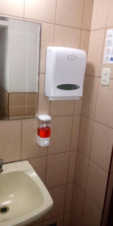 Habitación con baño compartido - Cama grande